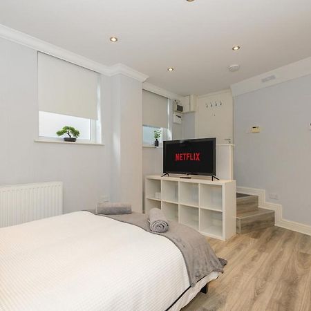 Boutique Flat In Huddersfield Town Centre Διαμέρισμα Εξωτερικό φωτογραφία